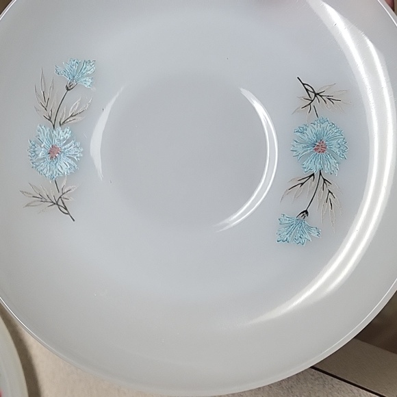 Fire King Saucers Set of 4 - Picture 3 of 4